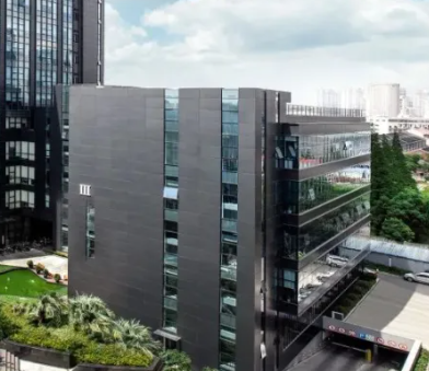 深圳市吉瑞吉珠宝有限公司黄金首饰与玉石首饰的工艺差异及选购要点